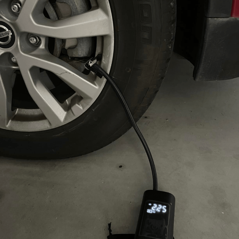 AirBolt Pro Tyre Inflator